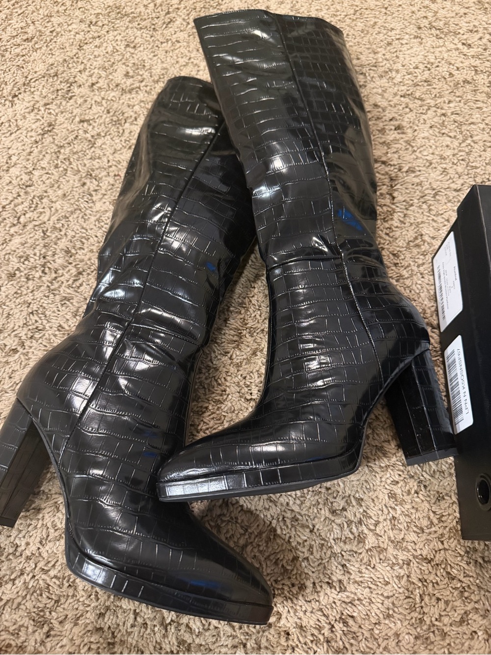 Aiunllnd Black Knee High Platform Boots Women’s Size 8 New